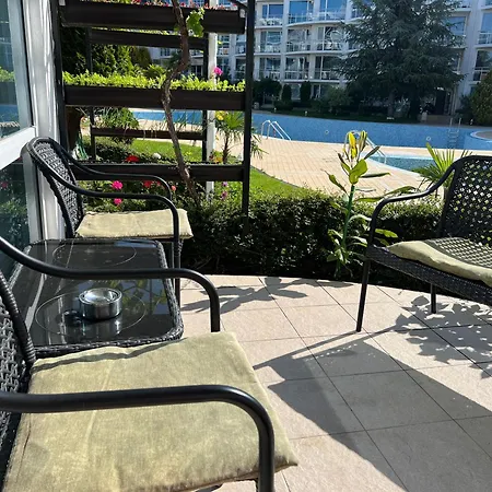 Daire With Terrace In Complex *