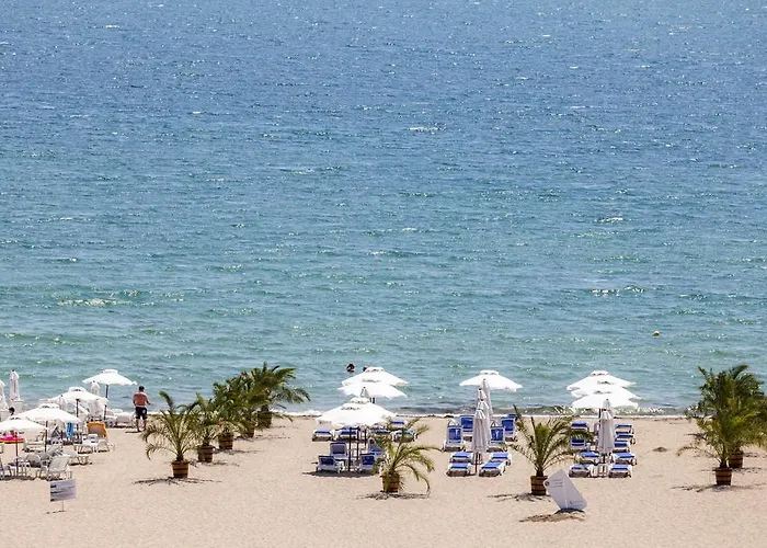 Apartment With Terrace In Complex Burgas