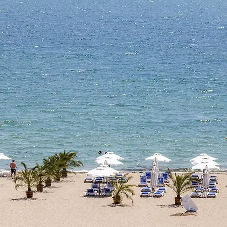 Apartament With Terrace In Complex Burgas