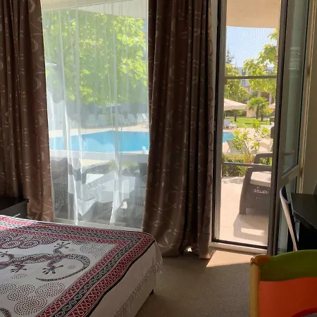 Apartament With Terrace In Complex Burgas