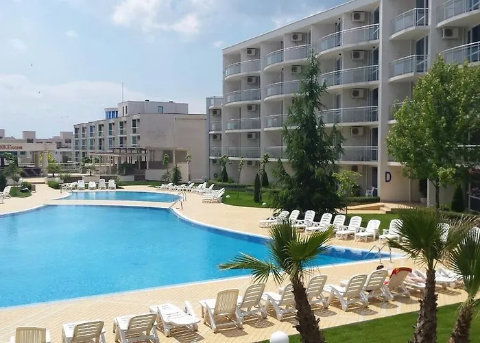 Appartement With Terrace In Complex